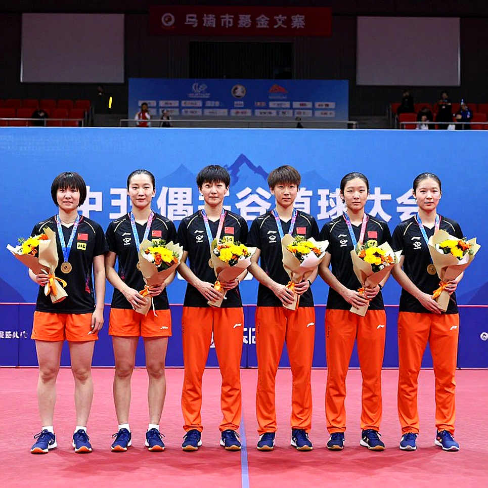 Bình minh V-League 2026/27: Cuộc đua năm ngựa và canh bạc mang tên ngoại binh