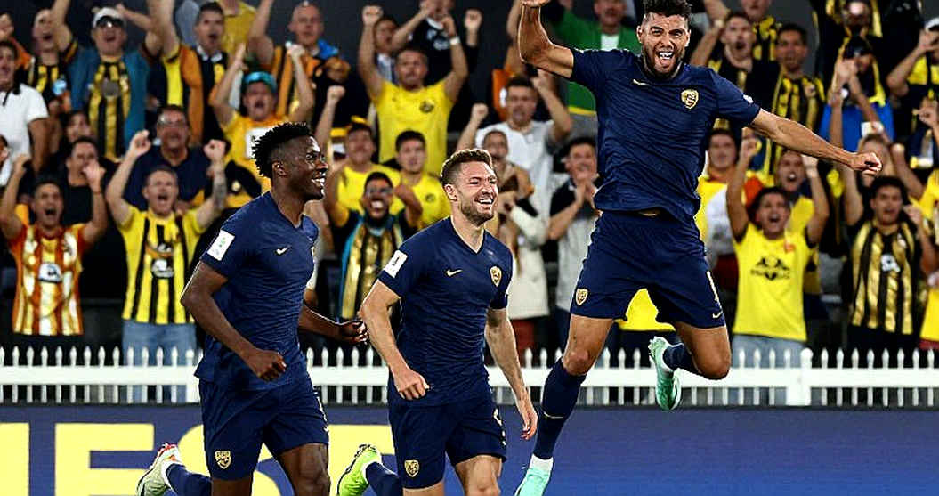 U20 Việt Nam gạt nỗi buồn, quyết thắng Palestine để giữ hy vọng