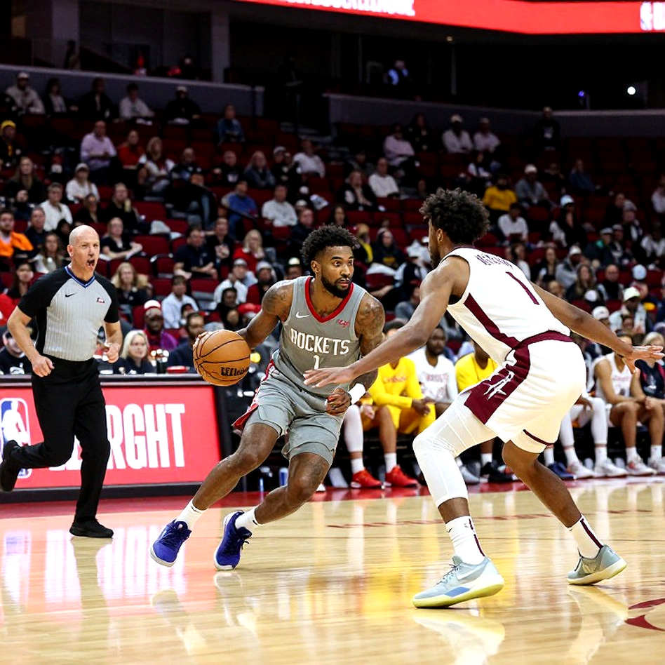 Ralph Scott's Knee Surgery: A Crack in Tennessee's Blueprint or a Fall for the 'Stat Saint'? Ralph Scott's Knee Surgery: A Crack in Tennessee's Blueprint or a Fall for the 'Stat Saint'?